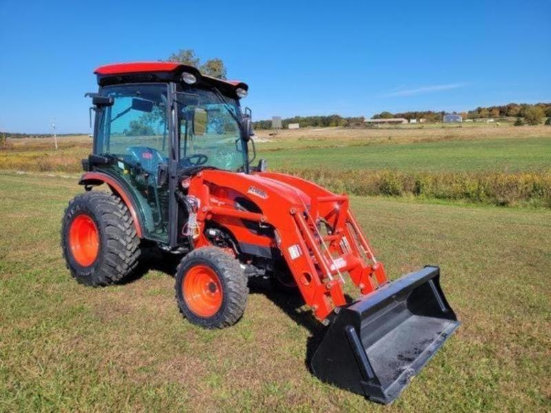 2025 Kioti CK2620SE HST Equipment Image0