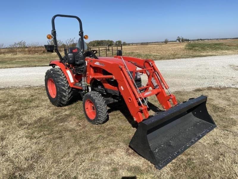 2025 Kioti CK4020SEHR Equipment Image0