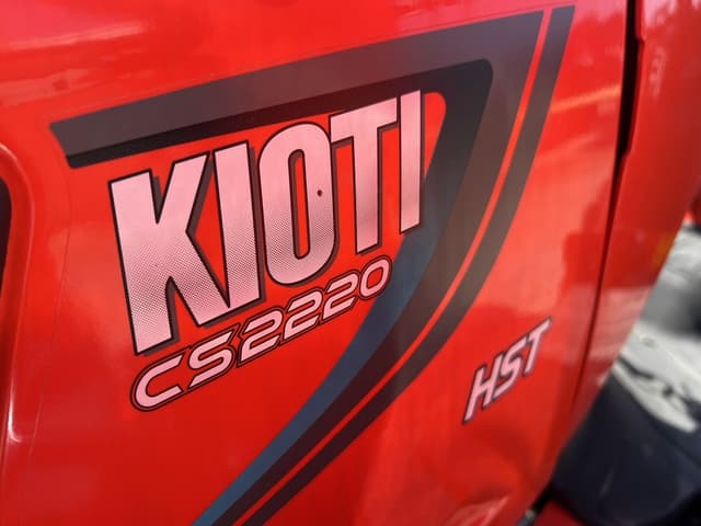 Image of Kioti CS2220 equipment image 4