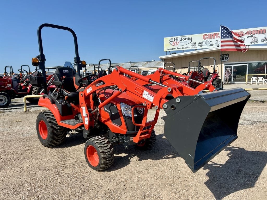 2025 Kioti CS2220 Equipment Image0