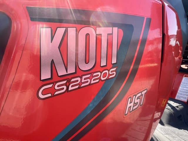 Image of Kioti CS2520 equipment image 4