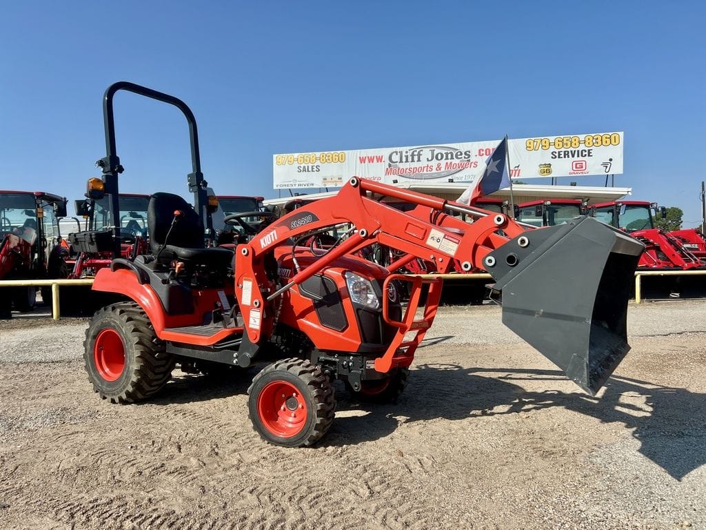 2025 Kioti CS2520 Equipment Image0