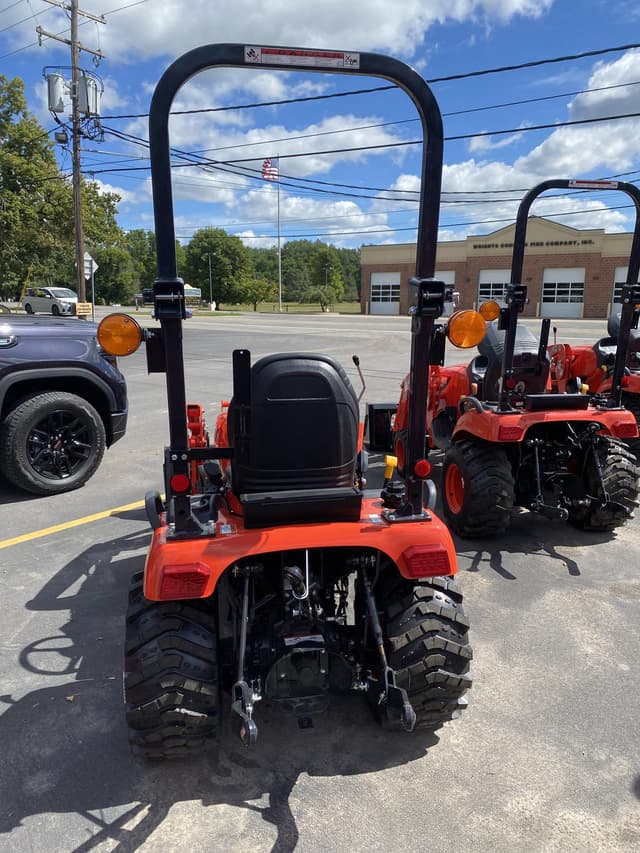 Image of Kioti CS2210 equipment image 4