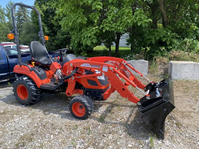 Image of Kioti CS2210 equipment image 1