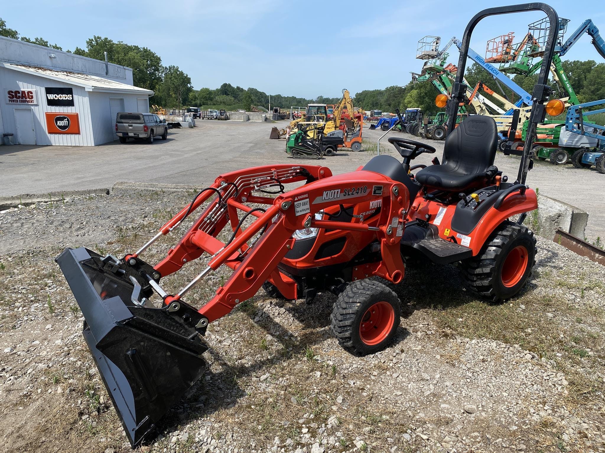 2025 Kioti CS2210 Equipment Image0