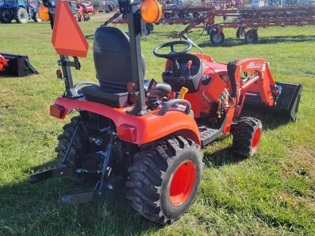 Image of Kioti CS2210 equipment image 3