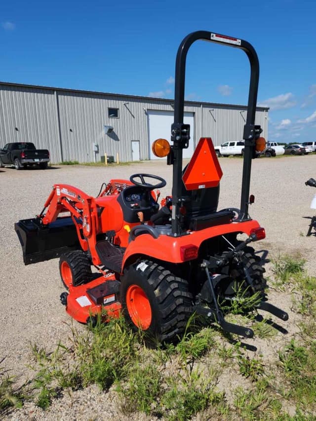 Image of Kioti CS2510 equipment image 4