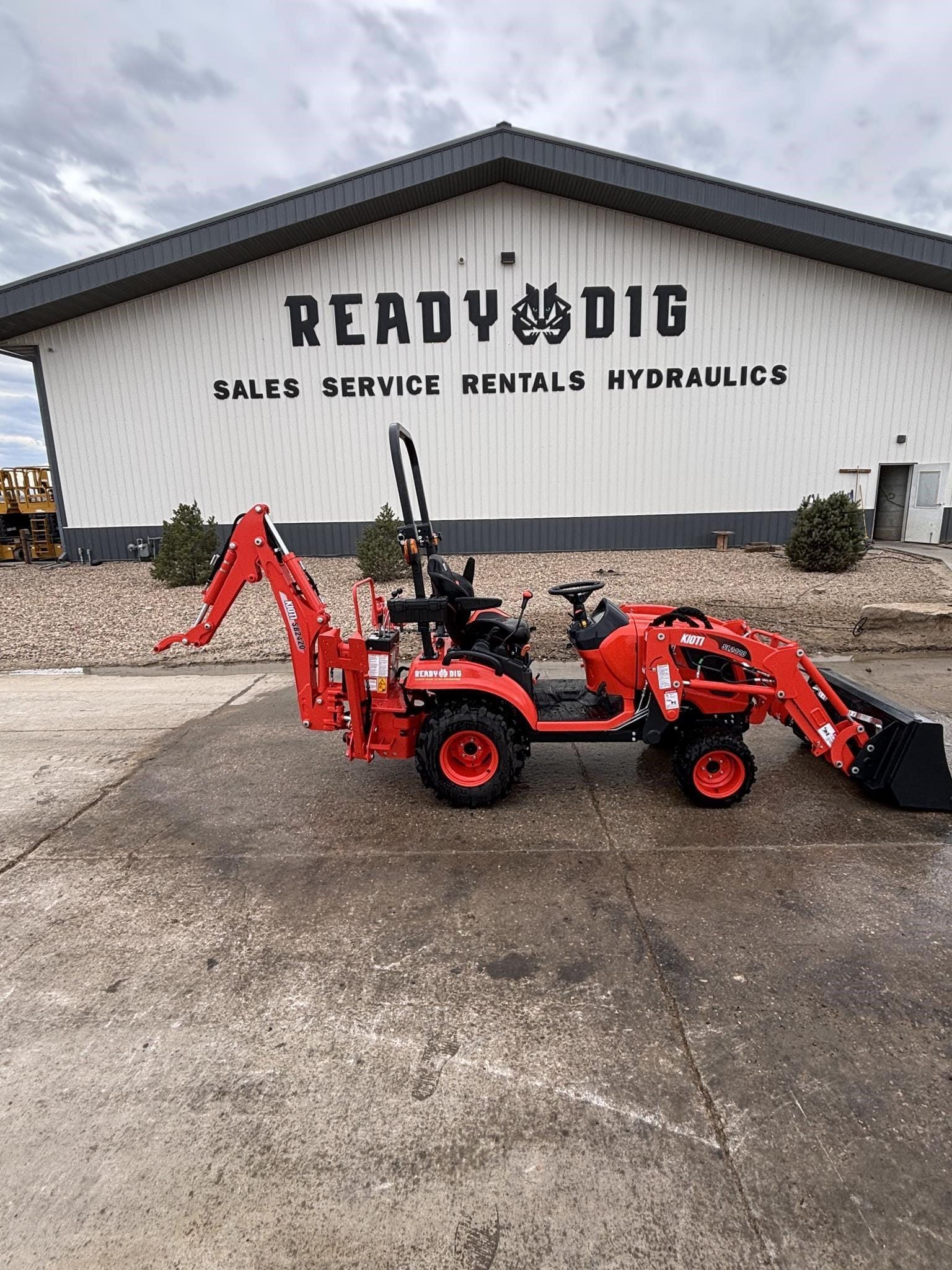 2026 Kioti CS2520 Equipment Image0