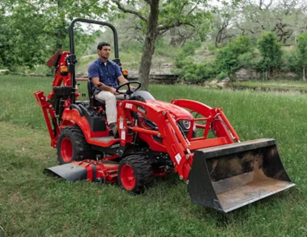 2025 Kioti CS2520 Equipment Image0