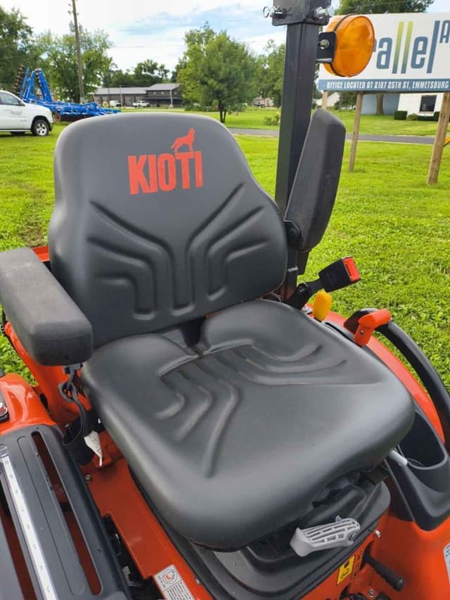 Image of Kioti CX2510HST equipment image 3