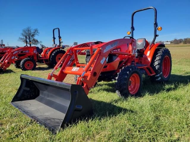 Image of Kioti DK4720SE HST equipment image 3