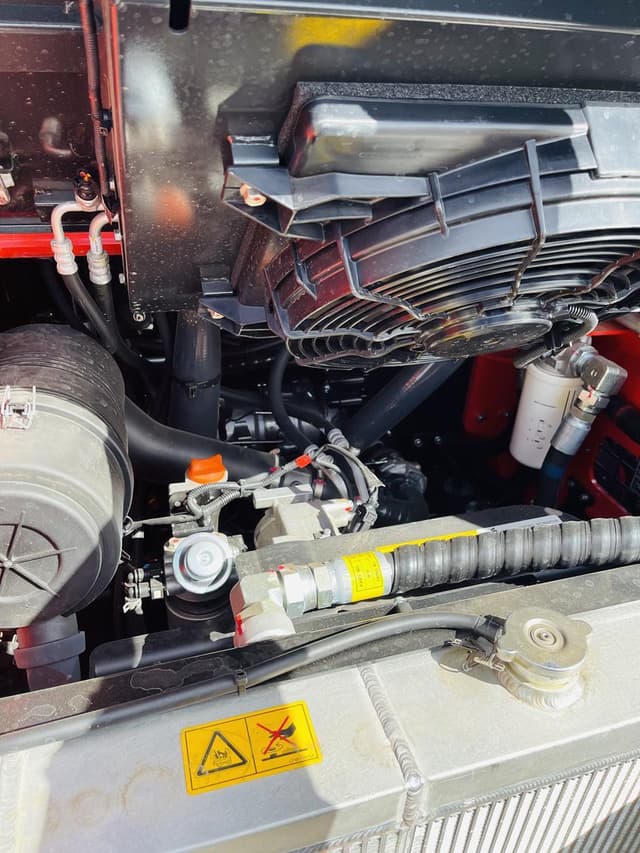 Image of Kioti TL750 equipment image 4