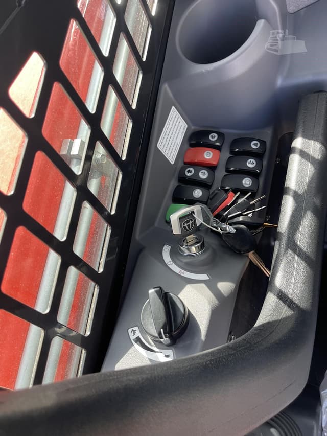 Image of Kioti TL750 equipment image 3