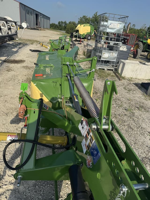 Image of Krone EasyCut 320 equipment image 3
