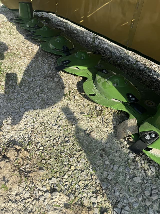 Image of Krone EasyCut R320 equipment image 1