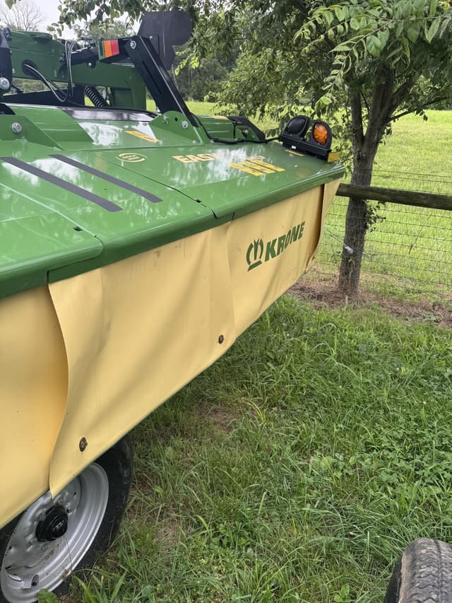 Image of Krone EasyCut TC400 equipment image 2