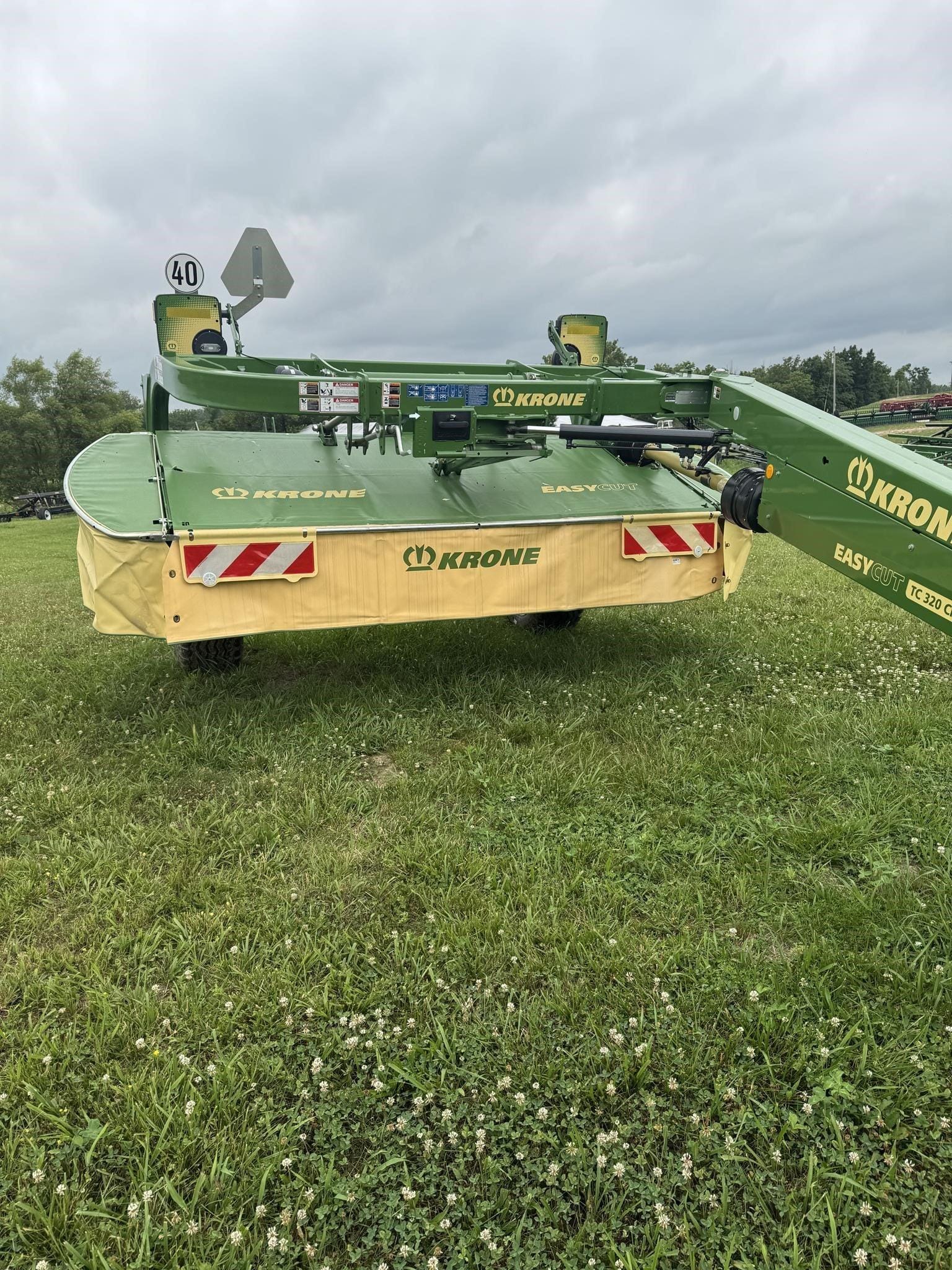 2025 Krone ECTS320CR Equipment Image0