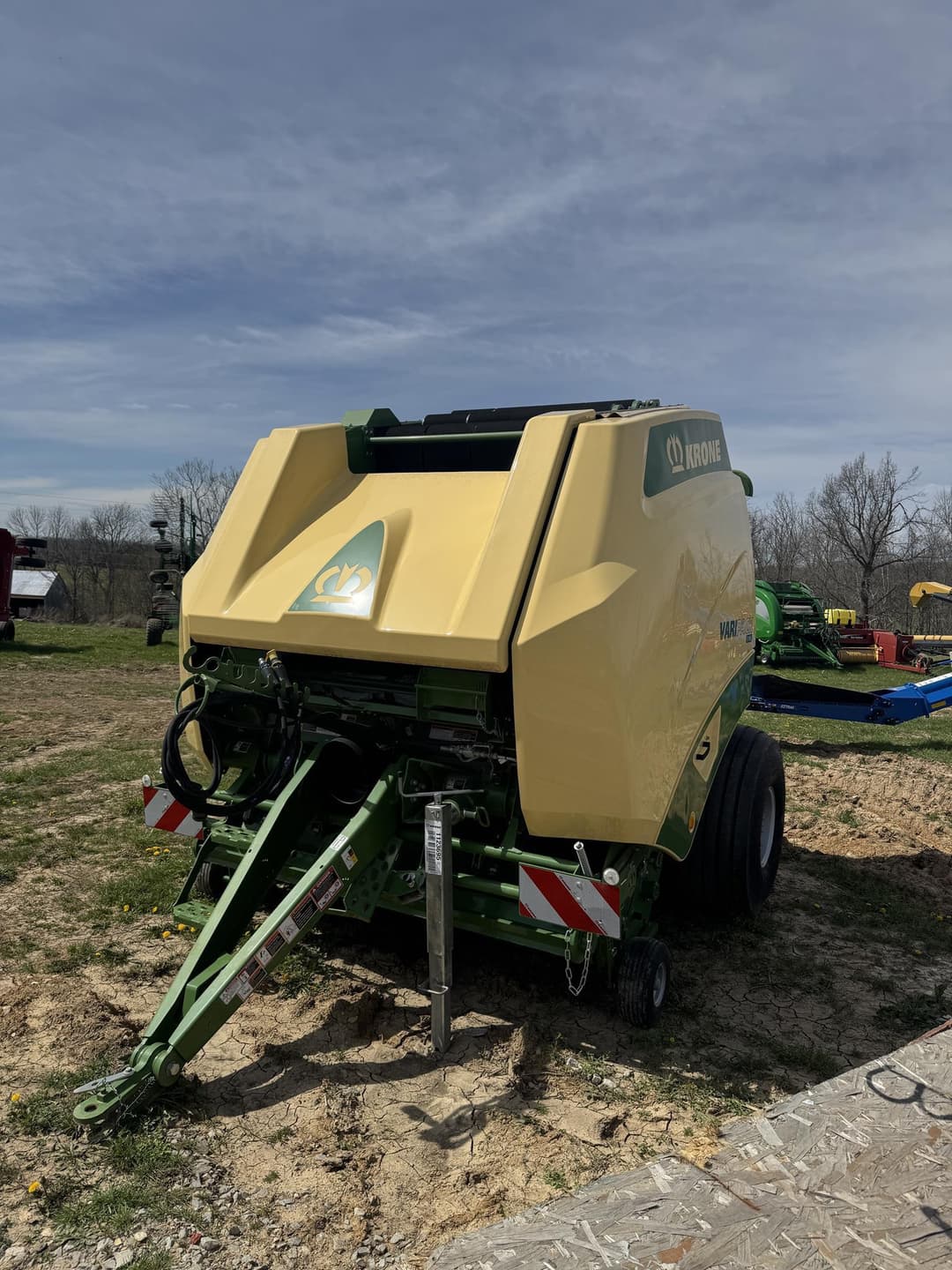 Image of Krone V165 Primary image