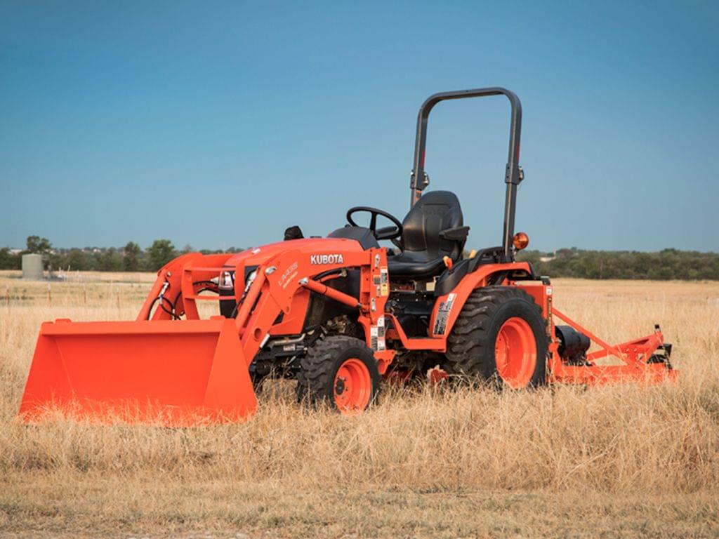 Image of Kubota B2601 Primary Image