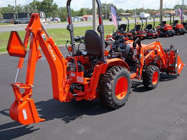 Image of Kubota B2601 equipment image 3