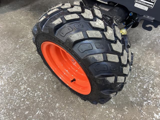 Image of Kubota BX2380 equipment image 4