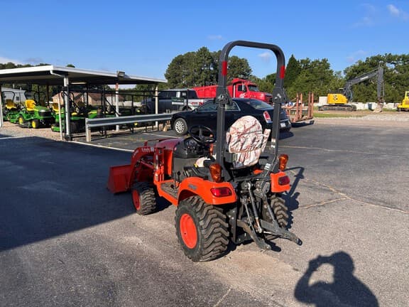 Image of Kubota BX2380 equipment image 4