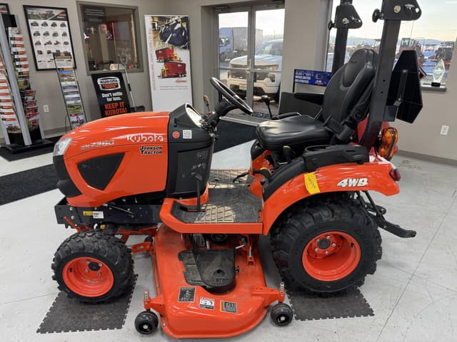 Image of Kubota BX2380 equipment image 1