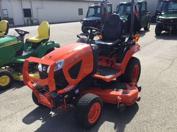 Image of Kubota BX2380 equipment image 2