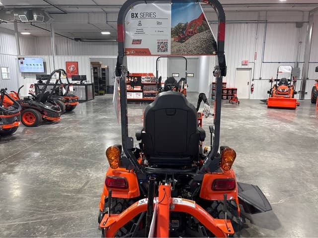 Image of Kubota BX2380 equipment image 3