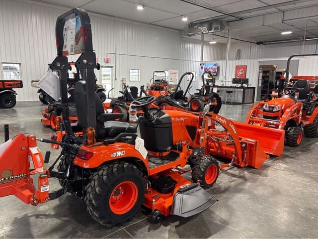 Image of Kubota BX2380 equipment image 4