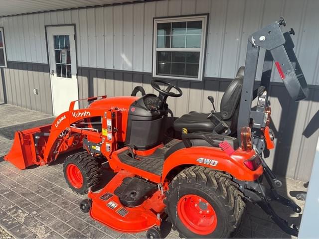 Image of Kubota BX2380 equipment image 2