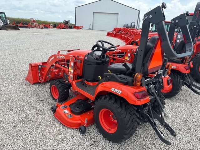 Image of Kubota BX2380 equipment image 1