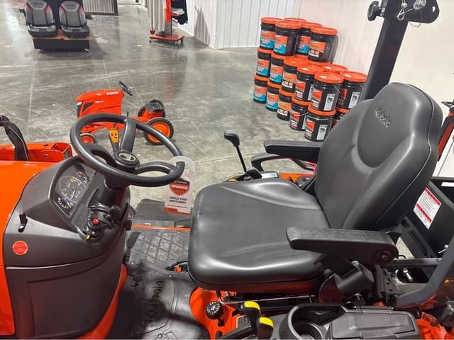 Image of Kubota BX2380 equipment image 4