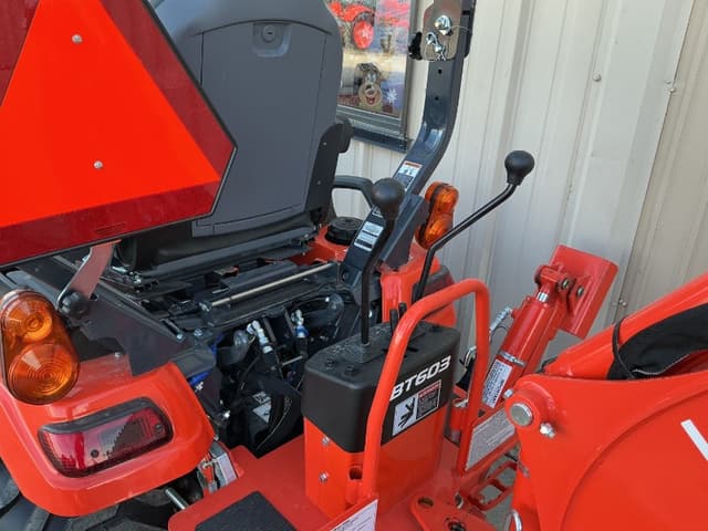 Image of Kubota BX23S equipment image 3
