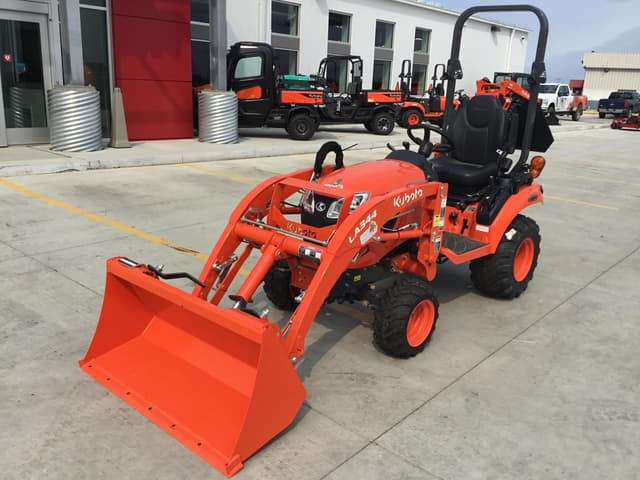 Image of Kubota BX2680 equipment image 1