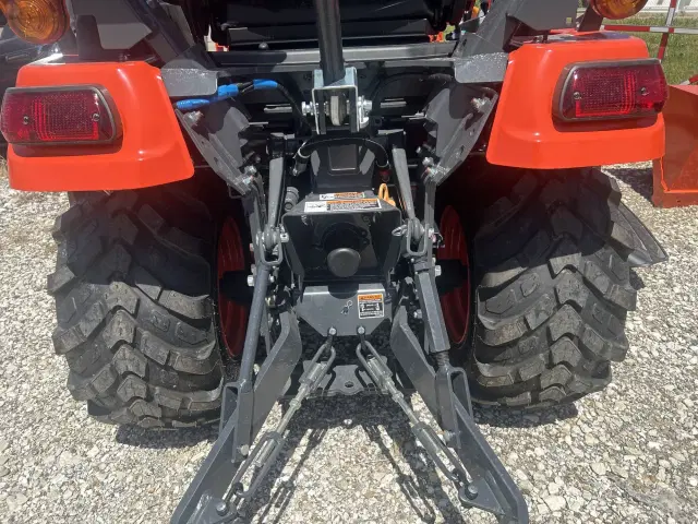 Image of Kubota BX2680 equipment image 3