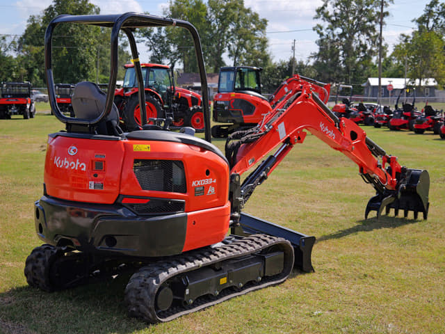 Image of Kubota KX033-4 equipment image 3