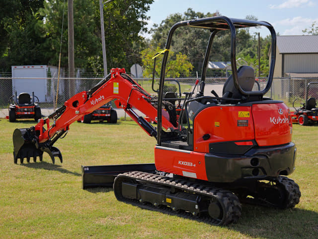 Image of Kubota KX033-4 equipment image 2