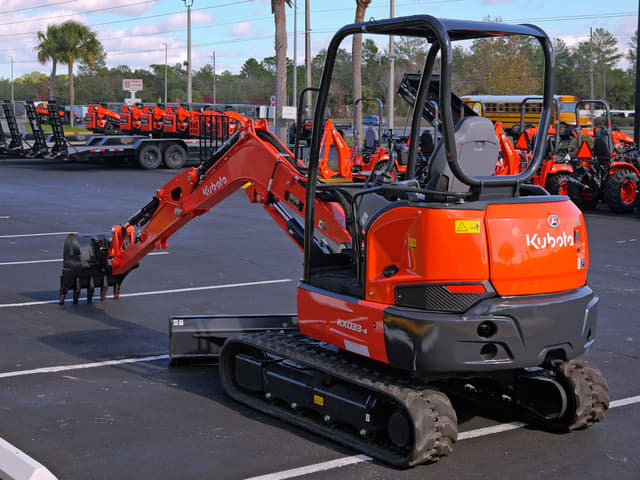 Image of Kubota KX033-4 equipment image 2