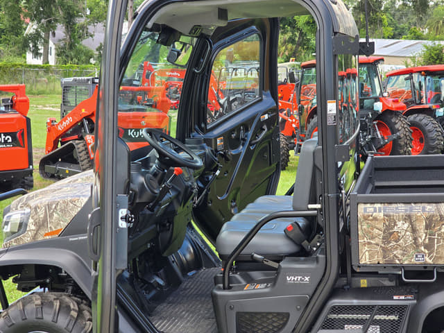 Image of Kubota RTV-X equipment image 4