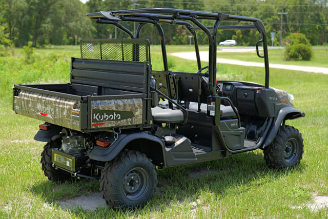 Image of Kubota RTV-X Crew equipment image 3