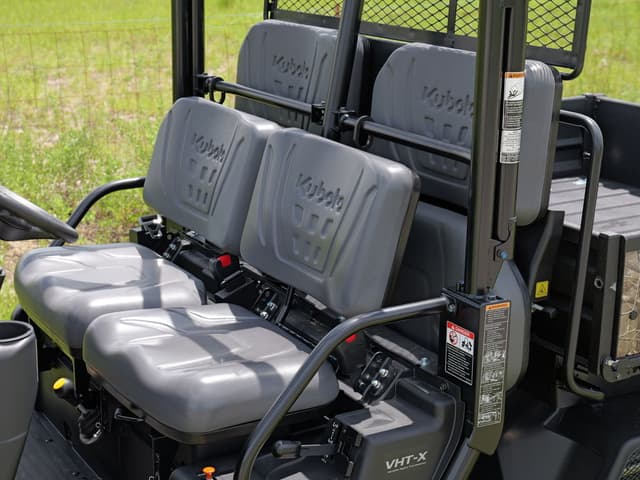Image of Kubota RTV-X Crew equipment image 4