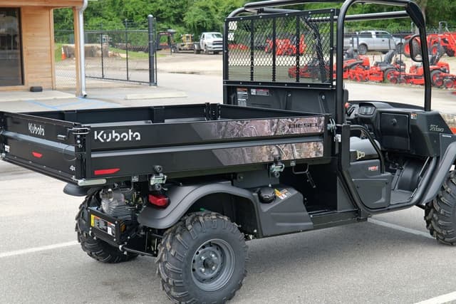 Image of Kubota RTV-X1130 equipment image 2