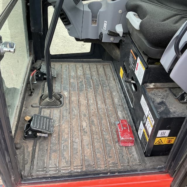 Image of Kubota KX018-4R2 equipment image 1