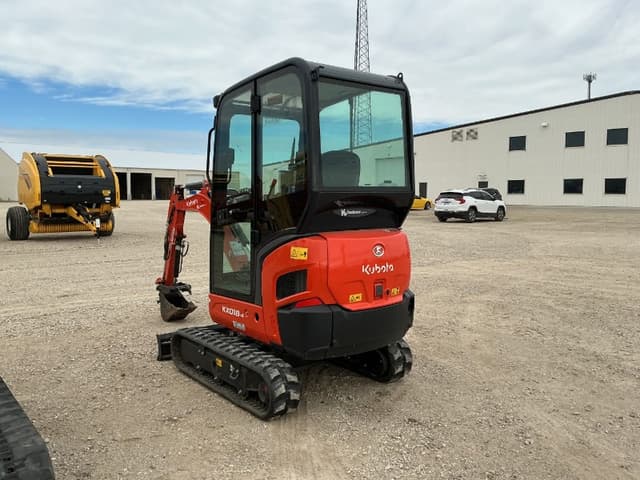 Image of Kubota KX018-4R2 equipment image 3