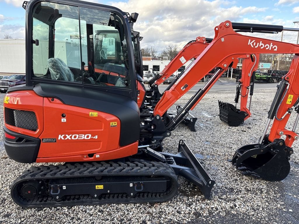 2025 Kubota KX030-4R2 Equipment Image0