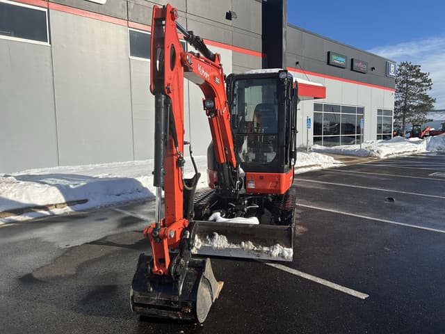Image of Kubota KX033-4R3A equipment image 1