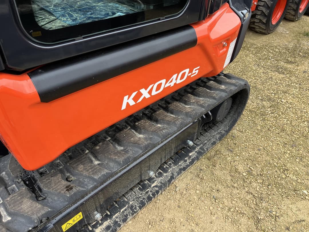 Image of Kubota KX040-5R3TP Image 1