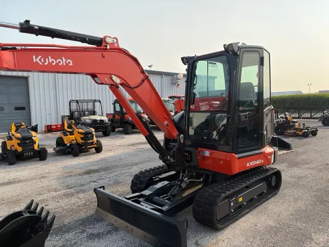 Image of Kubota KX040-5R3A equipment image 1