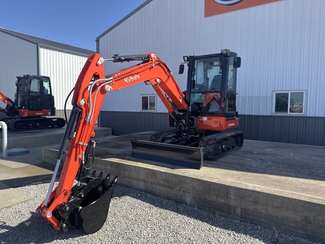 Image of Kubota KX040-5R3AP equipment image 3